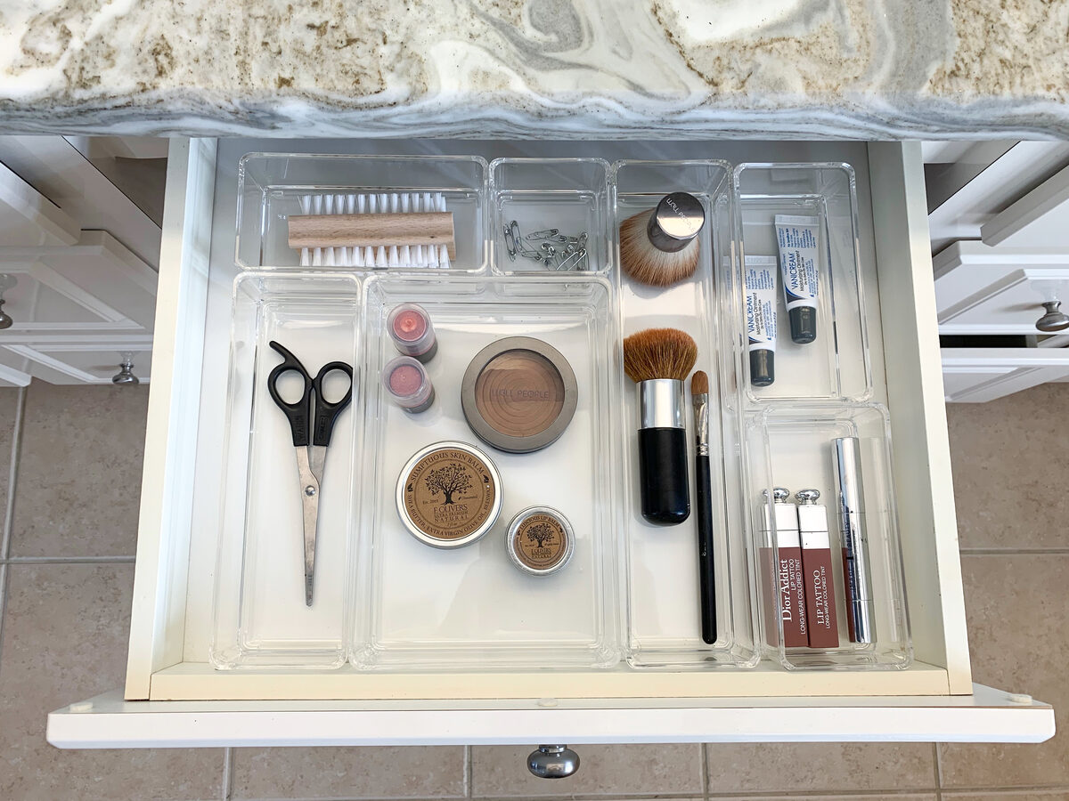 Makeup and beauty drawer with custom dividers for brushes, palettes, and products — Simply Spacial Sarasota